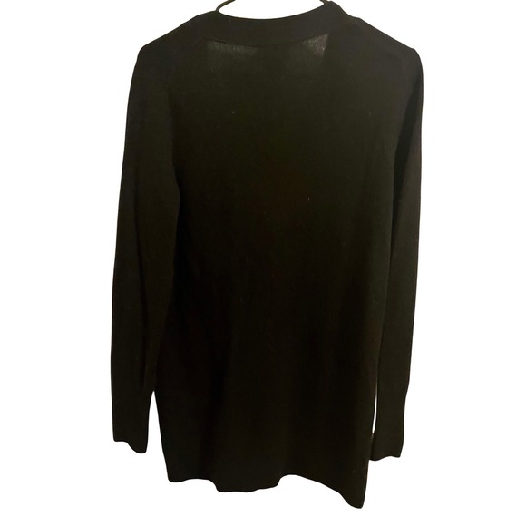 Bloomingdale's NWT Cashmere Black V-Neck Cardigan Sweater M - Picture 5 of 10